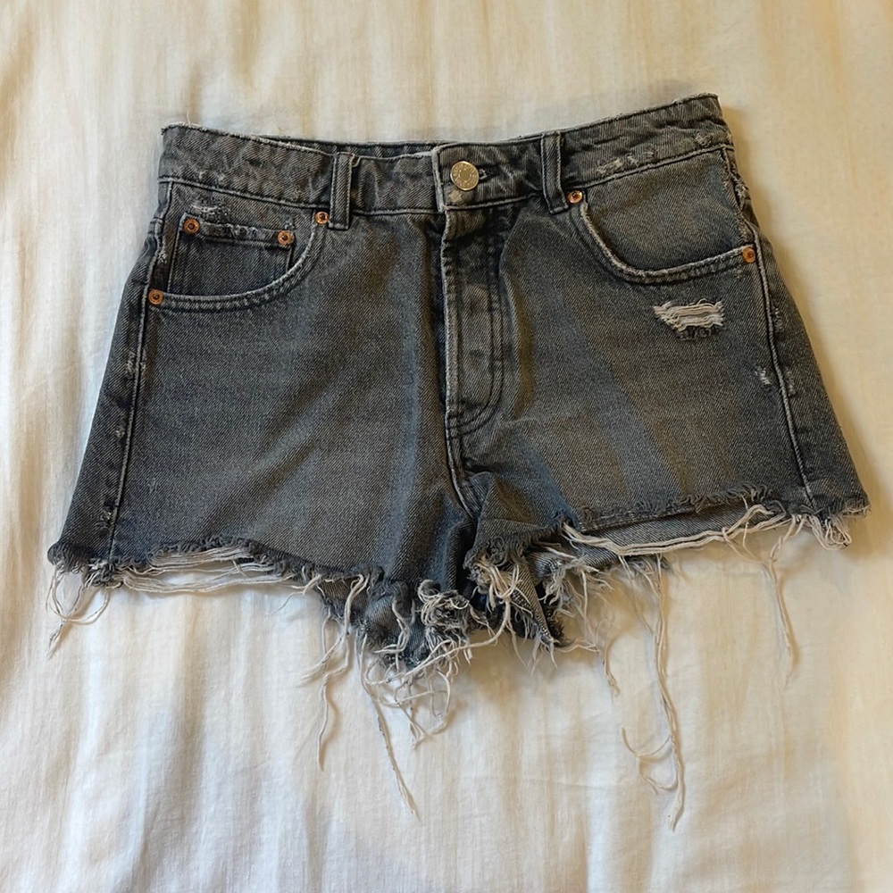 Black washed out Zara short jean shorts